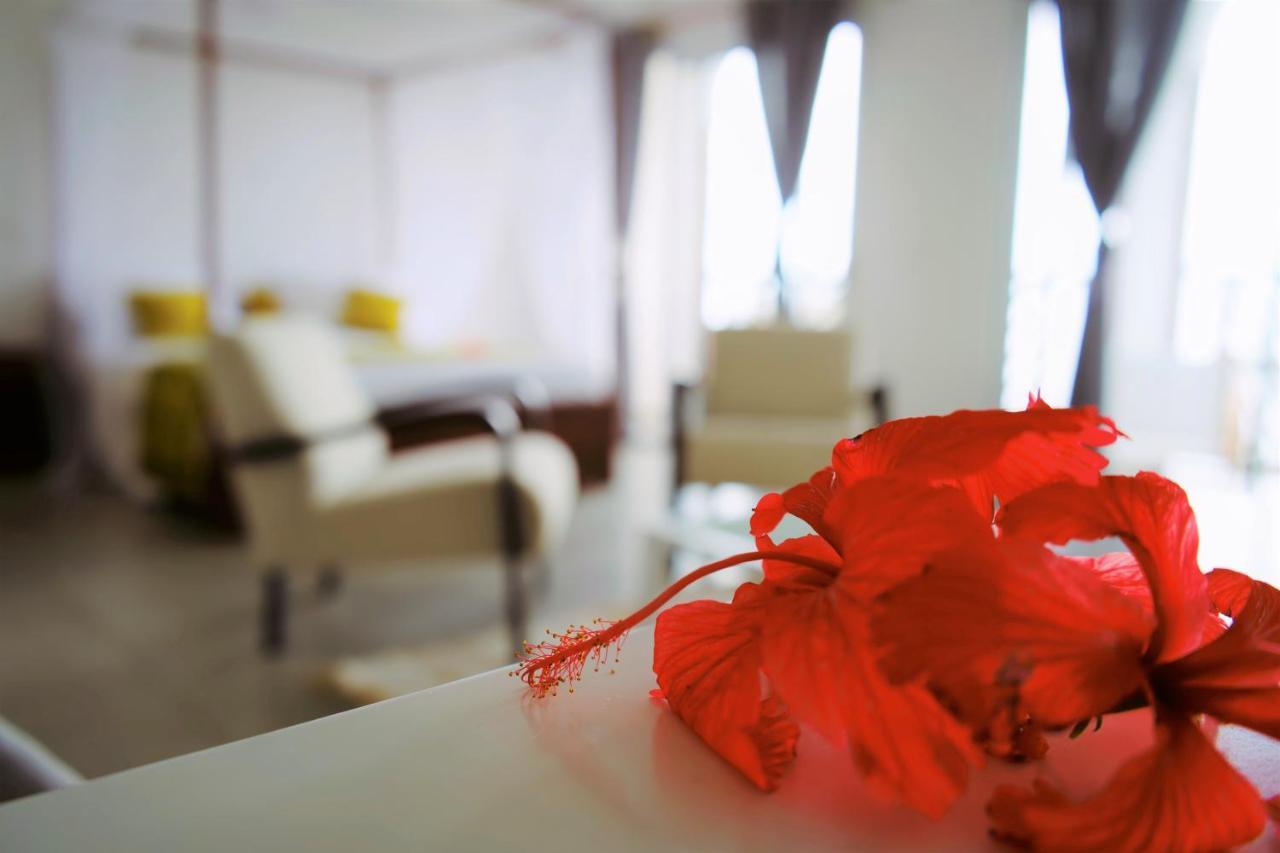 Al Camar Lodge Ndzaouze Ngoại thất bức ảnh